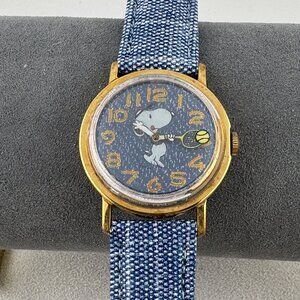 Vintage Snoopy Playing Tennis with Blue Leather Strap